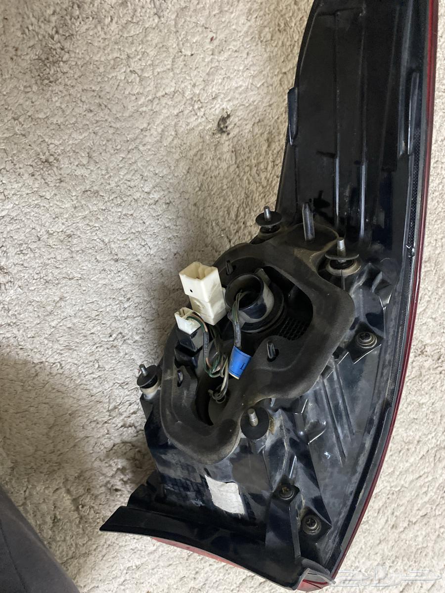 اسطب خلفي يمين 2017سوناتا انوار ليد64341358517635112