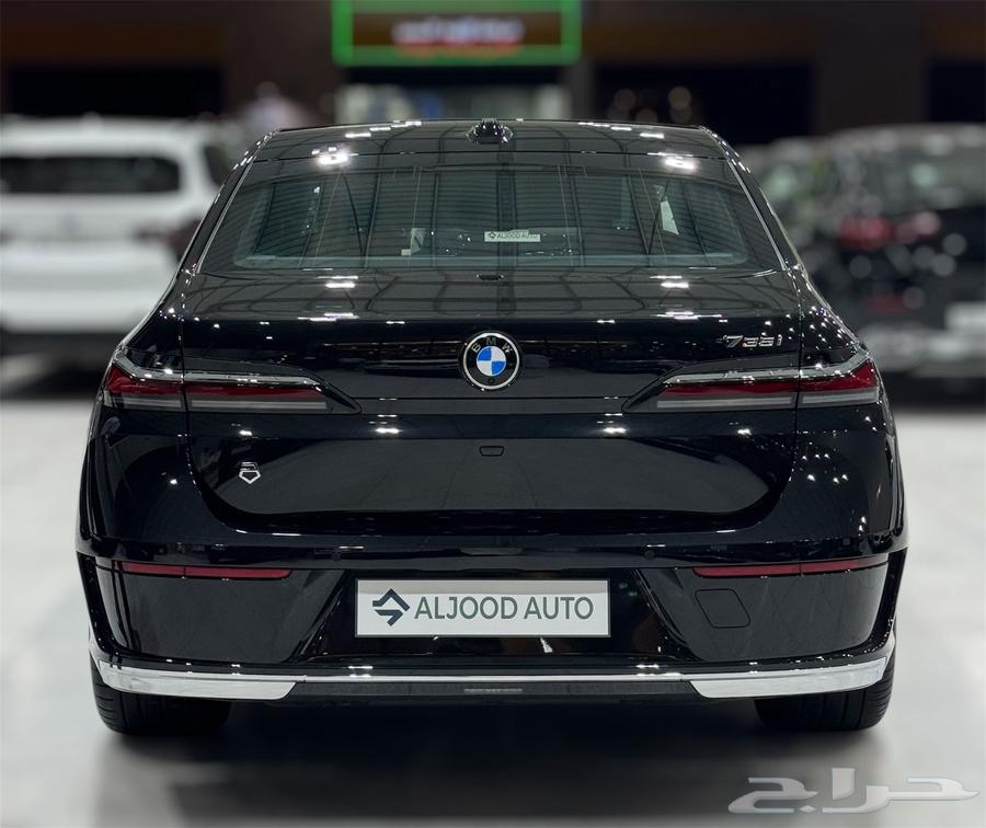 بي ام دبليو 735i موديل 2026 فل كامل جديد فاتورة ضريبية64344287092354113