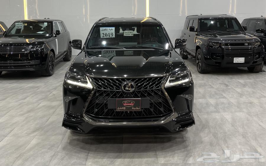 Lexus LX570 Saudi Full Option 201964342097076355110