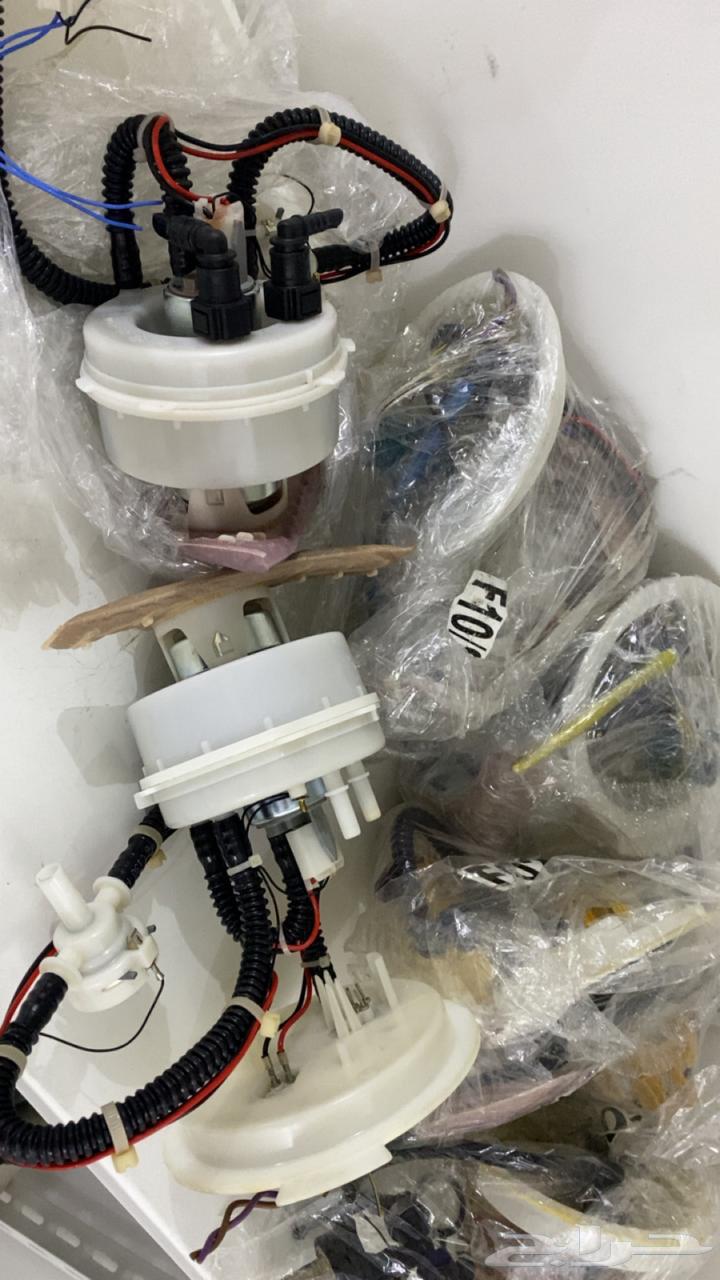 طرمبة بنزين BMW الفئه الخامسه F10 اصلي .64264409523585113