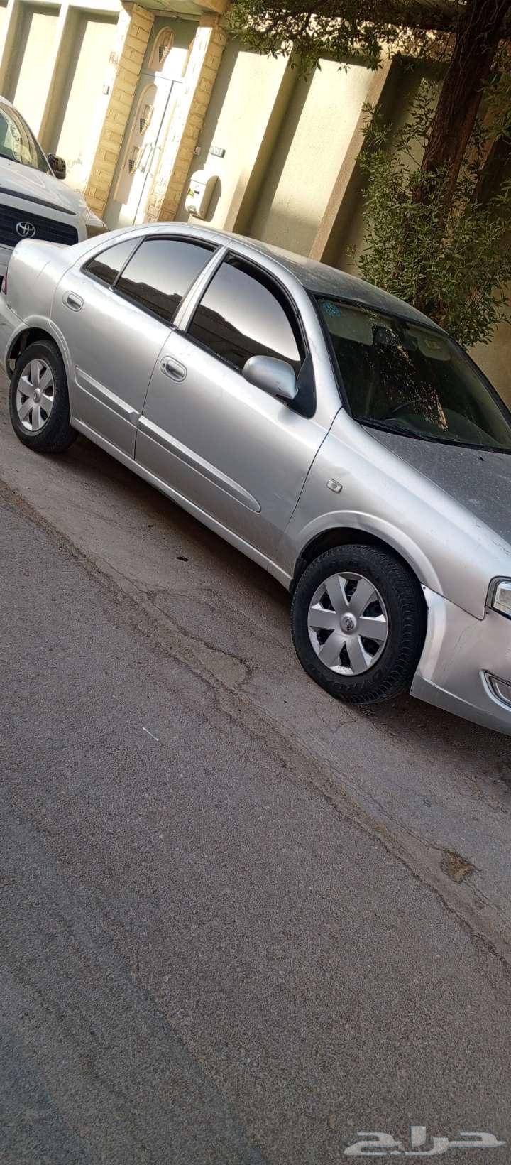 نيسان صني 2011 لون فضي اوتوماتيك64343658469250111