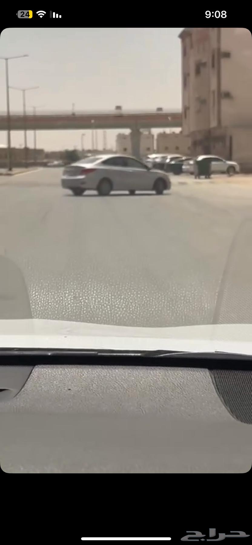 Gray accent and crown on my head64338391804162113