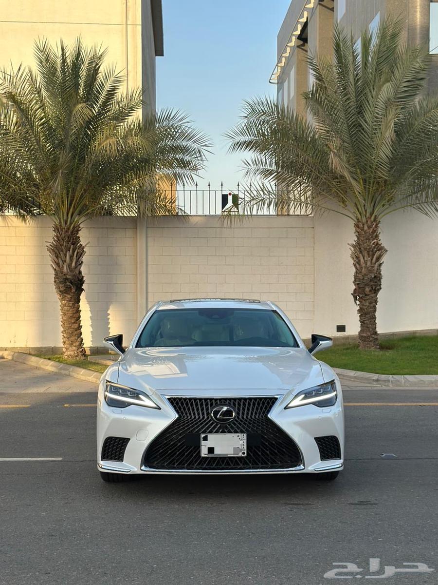 لكزس LS350 2024 شبه جديدة64341448756609111