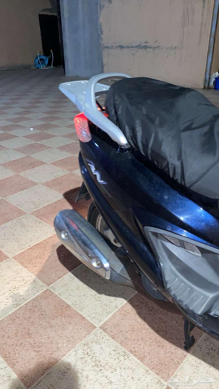 Strange Suzuki ATV with customs paper64346265853057114