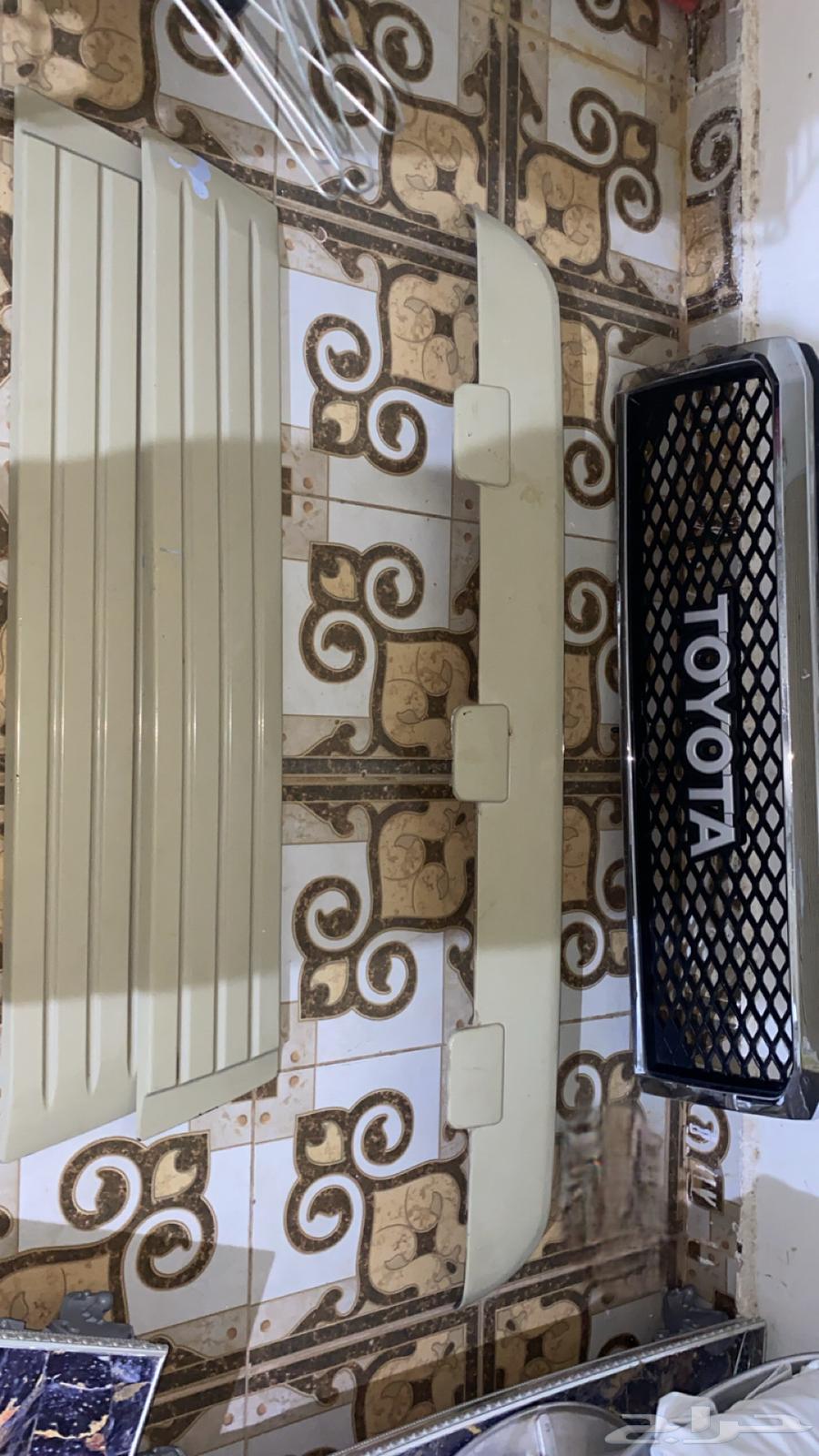 قطع جيب ربع 201264357659619074110