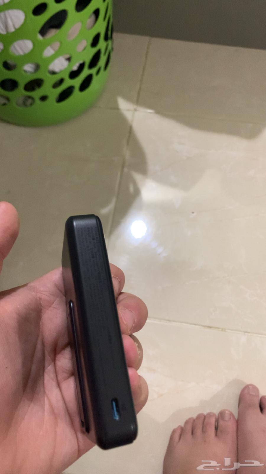 شاحن متنقل مغناطيسي و لاسلكي عشر آلاف ملي أمبير64115585714177112