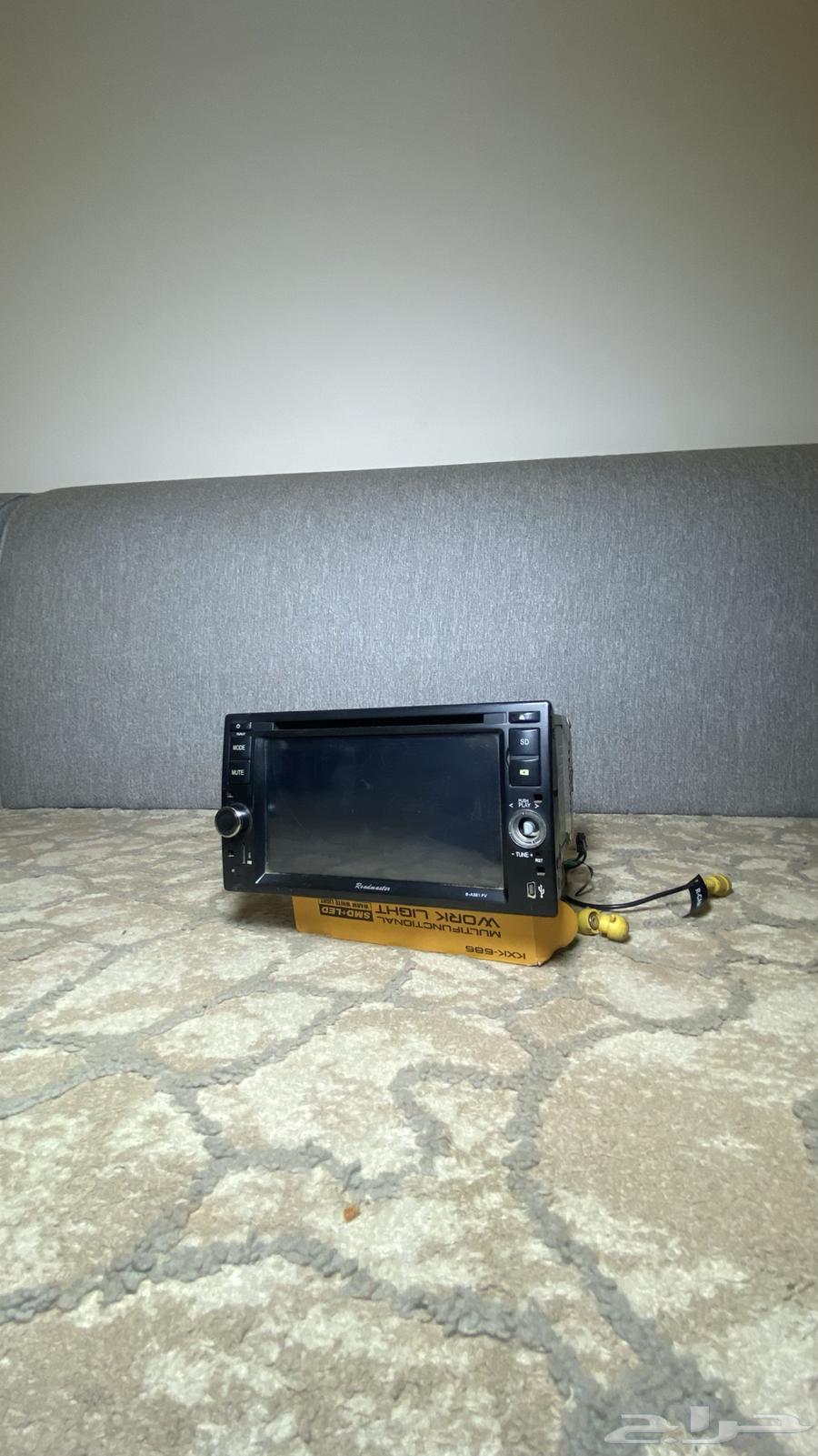 شاشه تركب على فورد64346753856130110