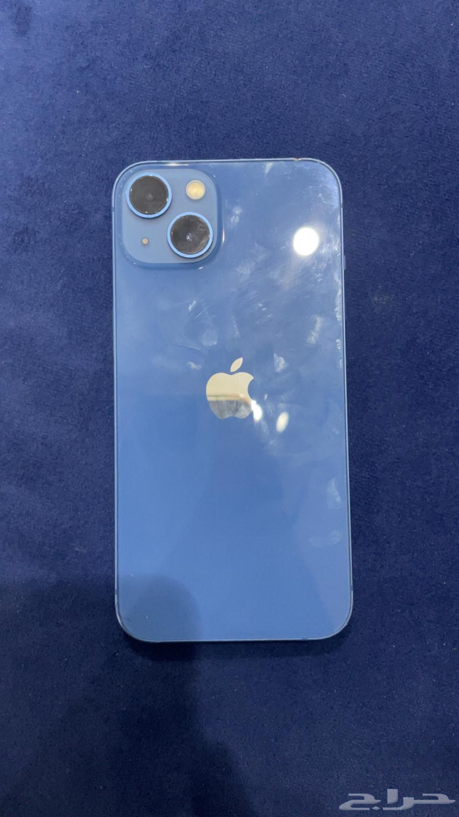 Regular iPhone 13, blue color, selling due to special circumstances.64098009719554114