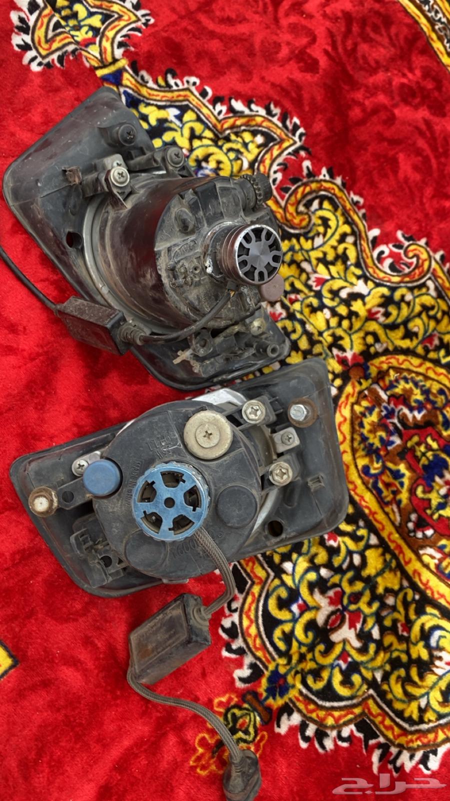 كشافات هايلوكس للبيع64354857228545110