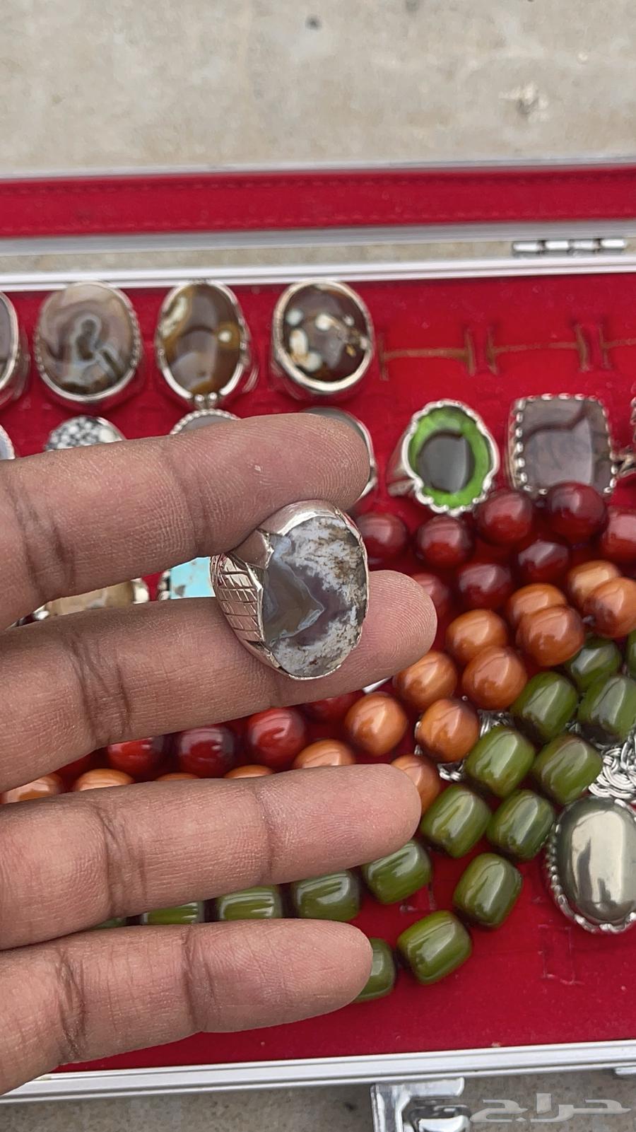 Carnelian Ring with Tree Spring Roses64097046838785111