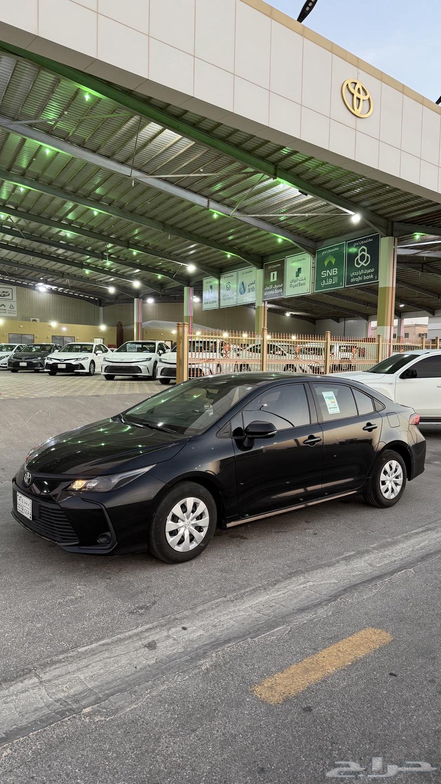 تويوتا كورولا 2023 شبه جديد 4 سلندر عداد ( 12 للف km فقط )64350458648322113