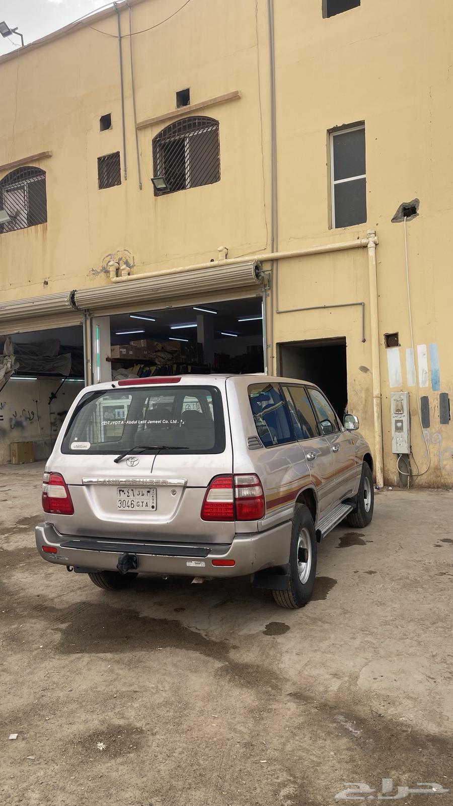 Full option salon with customized engines on request64347866205443111