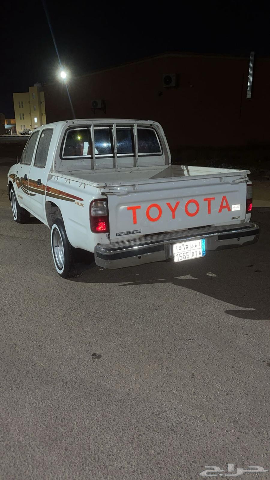 هايلوكس 200364347646887554110