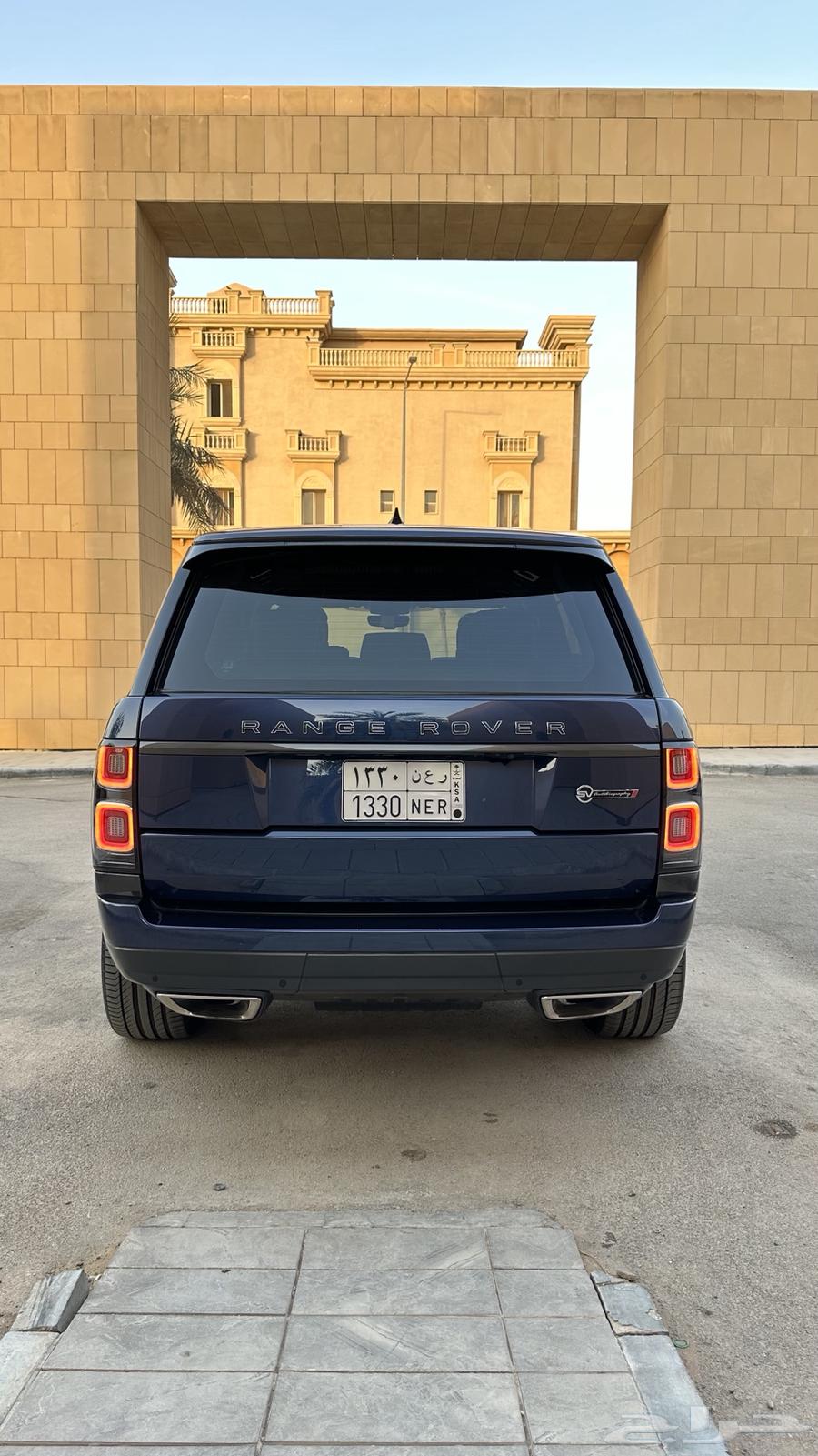 Range Rover SV Autobiography Model 202064356835936001113