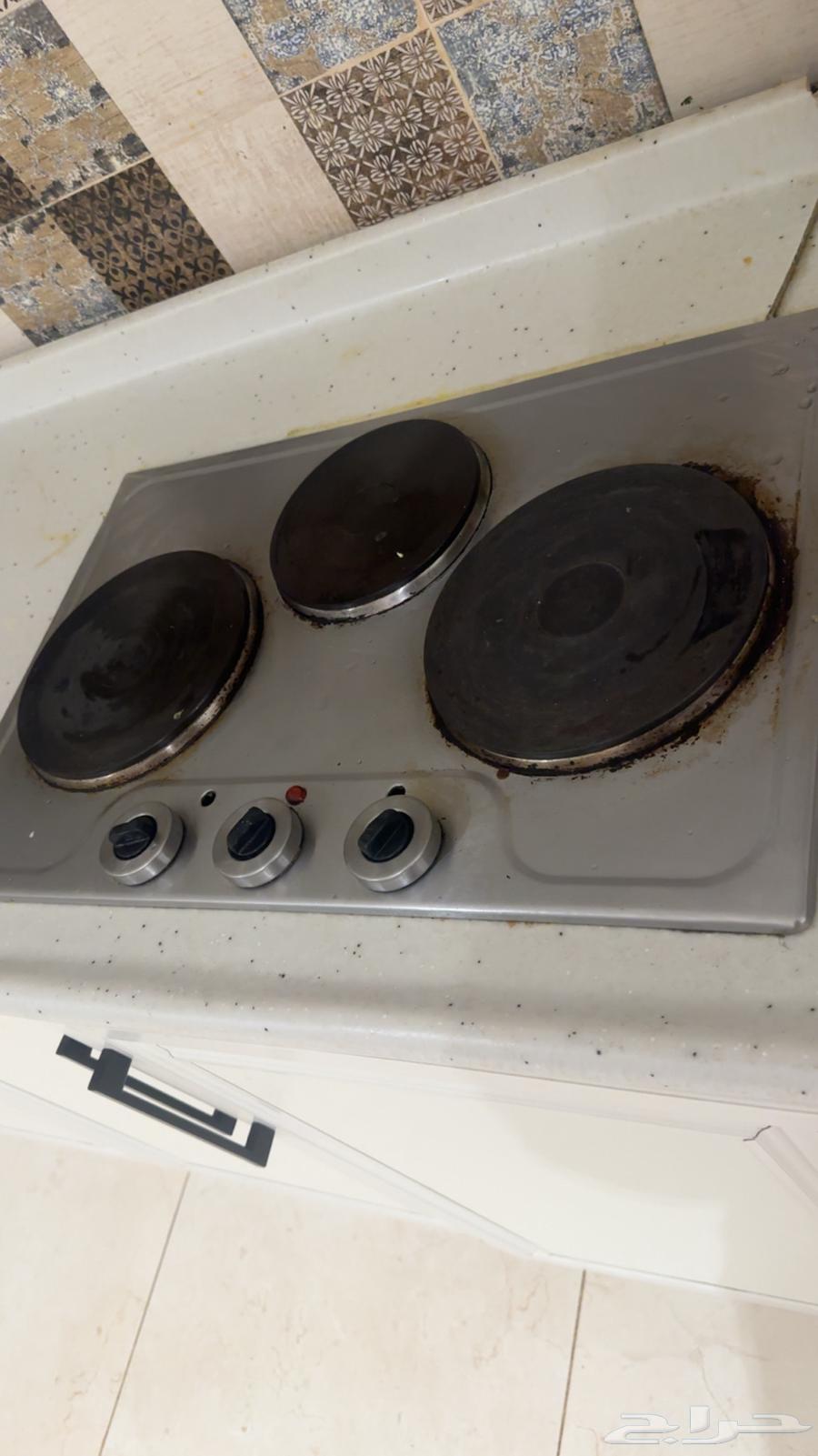 مطبخ 3 متر مع غاز كهربائي وثلاجه64115793042307112