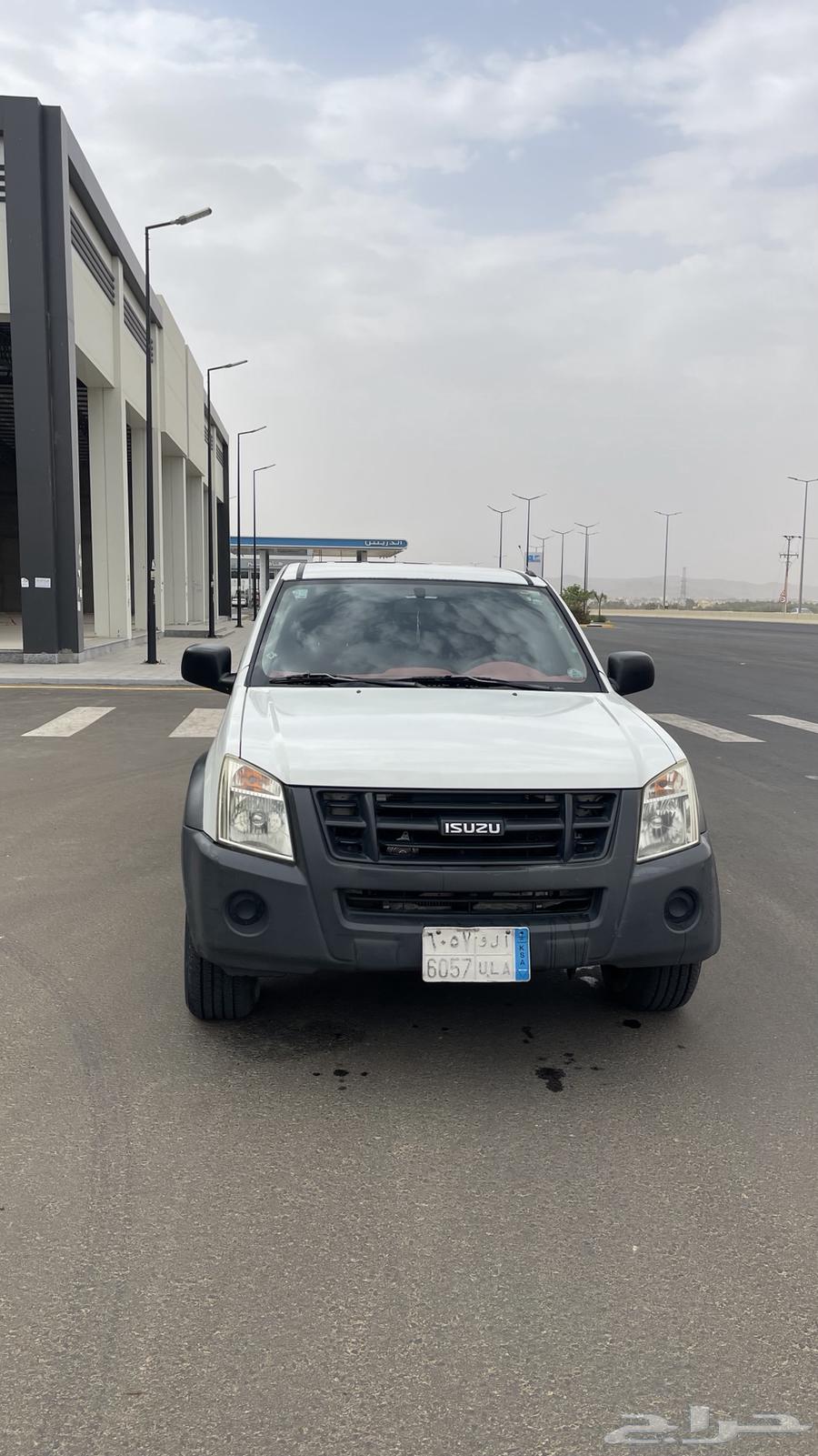 Isuzu D-Max 201264352748617090112