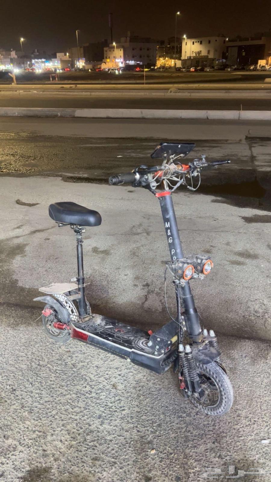 M&G Pro Electric Scooter64097045985409113