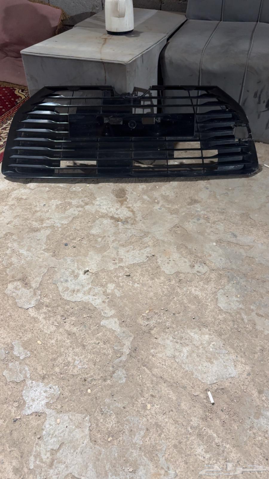 Original 2024 Yaris Mesh, Company Authorized64358191919362110