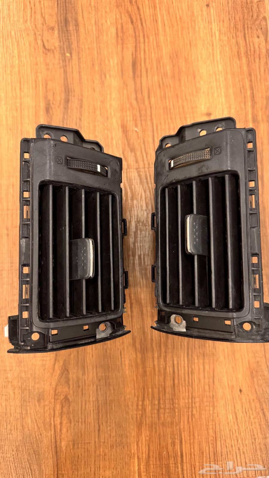 ريش الجوانب هوندا اكورد 201664356587858946110