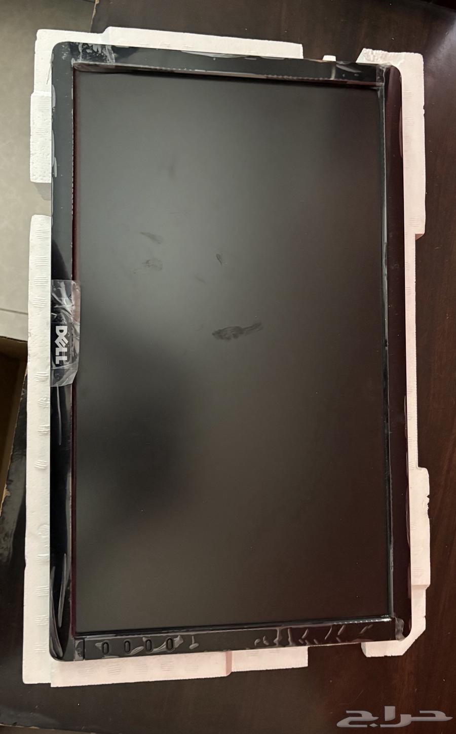 شاشة Dell64106831112193111