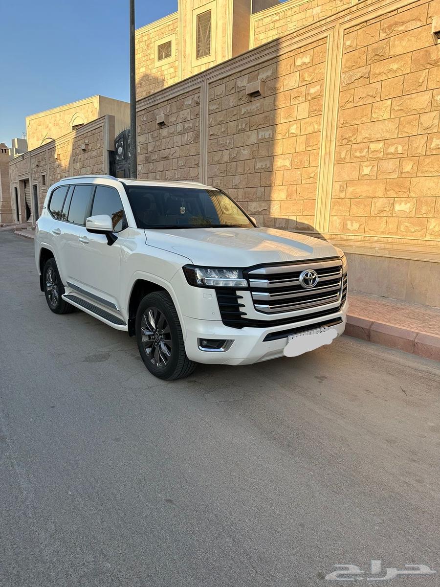 Land Cruiser 2022 User Mentioned64351502134275110