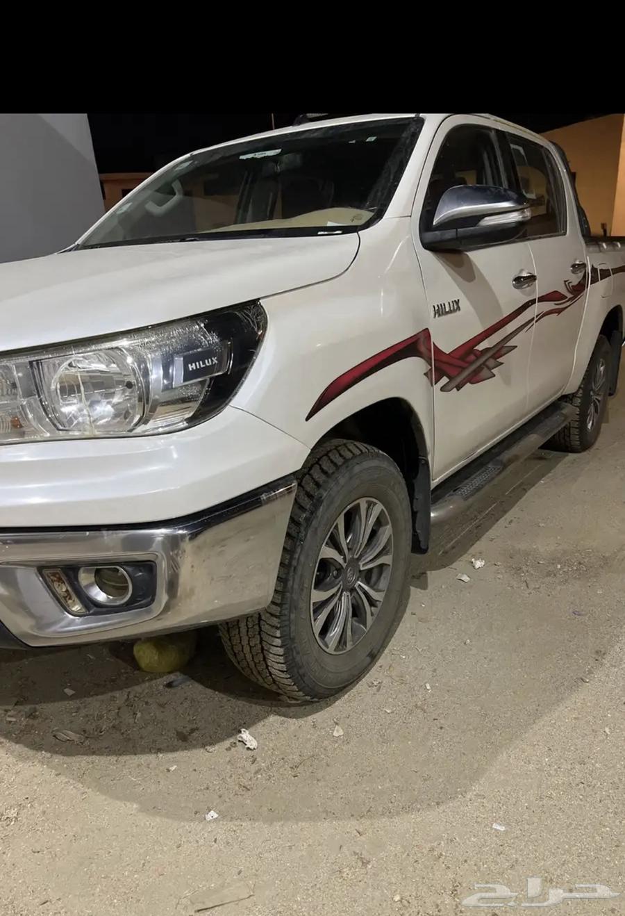 HiLux 201764356762748675111