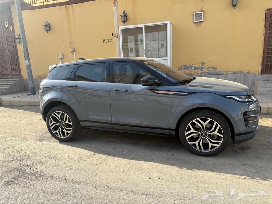 2022 Evoque imported by Al-Naghi with warranty and free maintenance64347779054595110