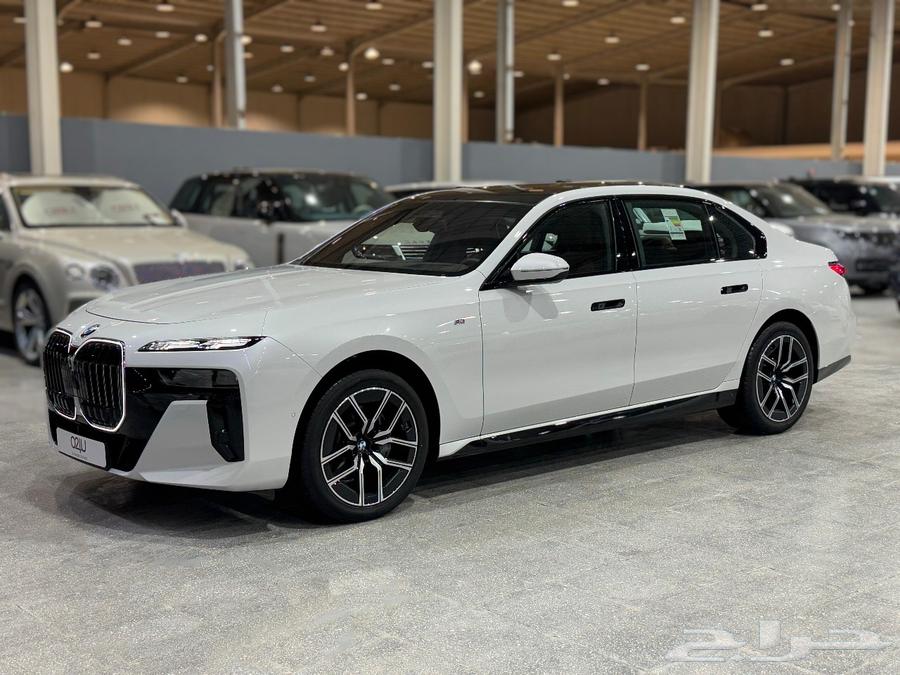 بي إم دبليو 735 موديل 2025 كت ام64354164637441110