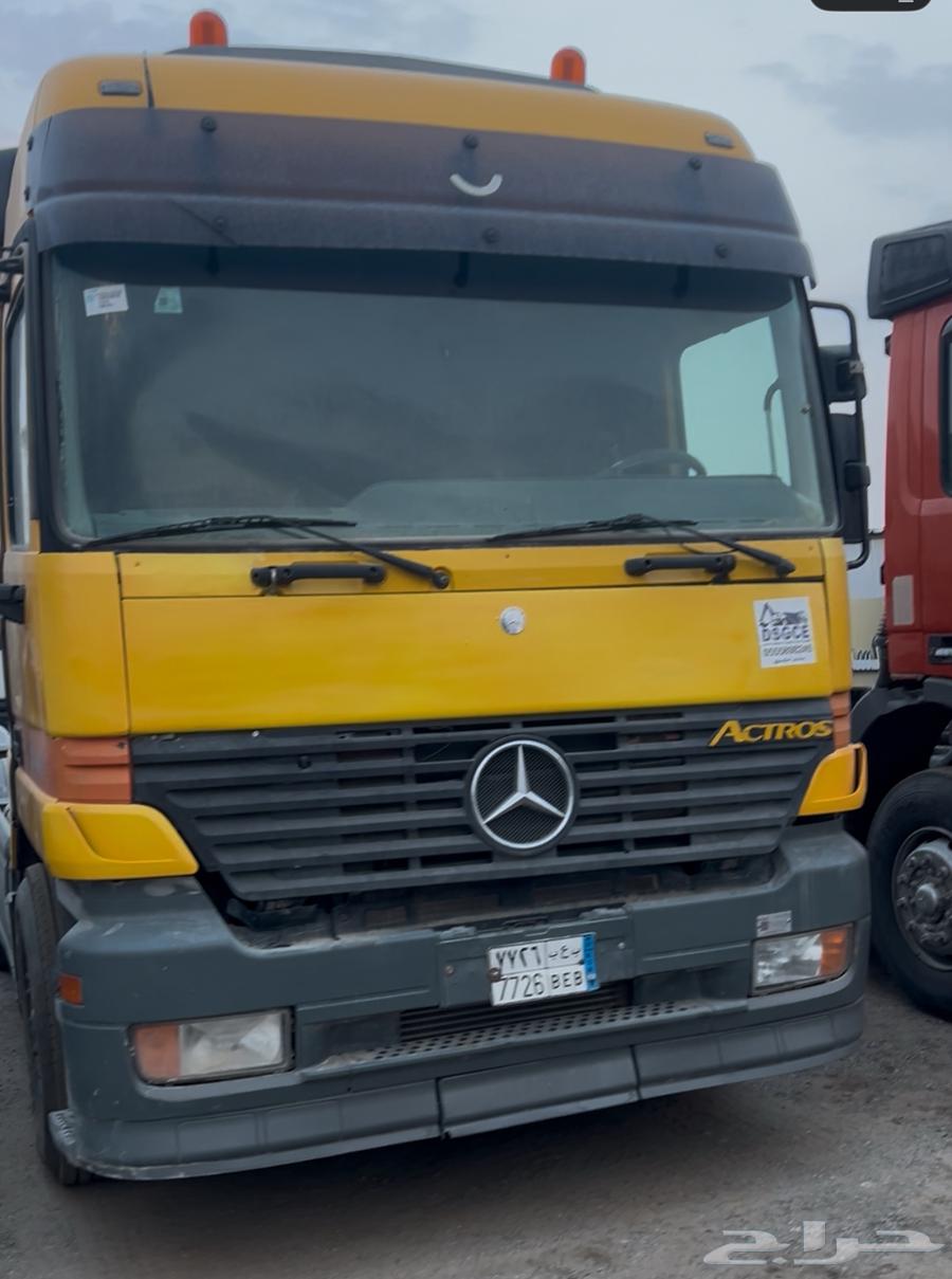 Actros Model 2000 Engine Ready for Work64351790950145110