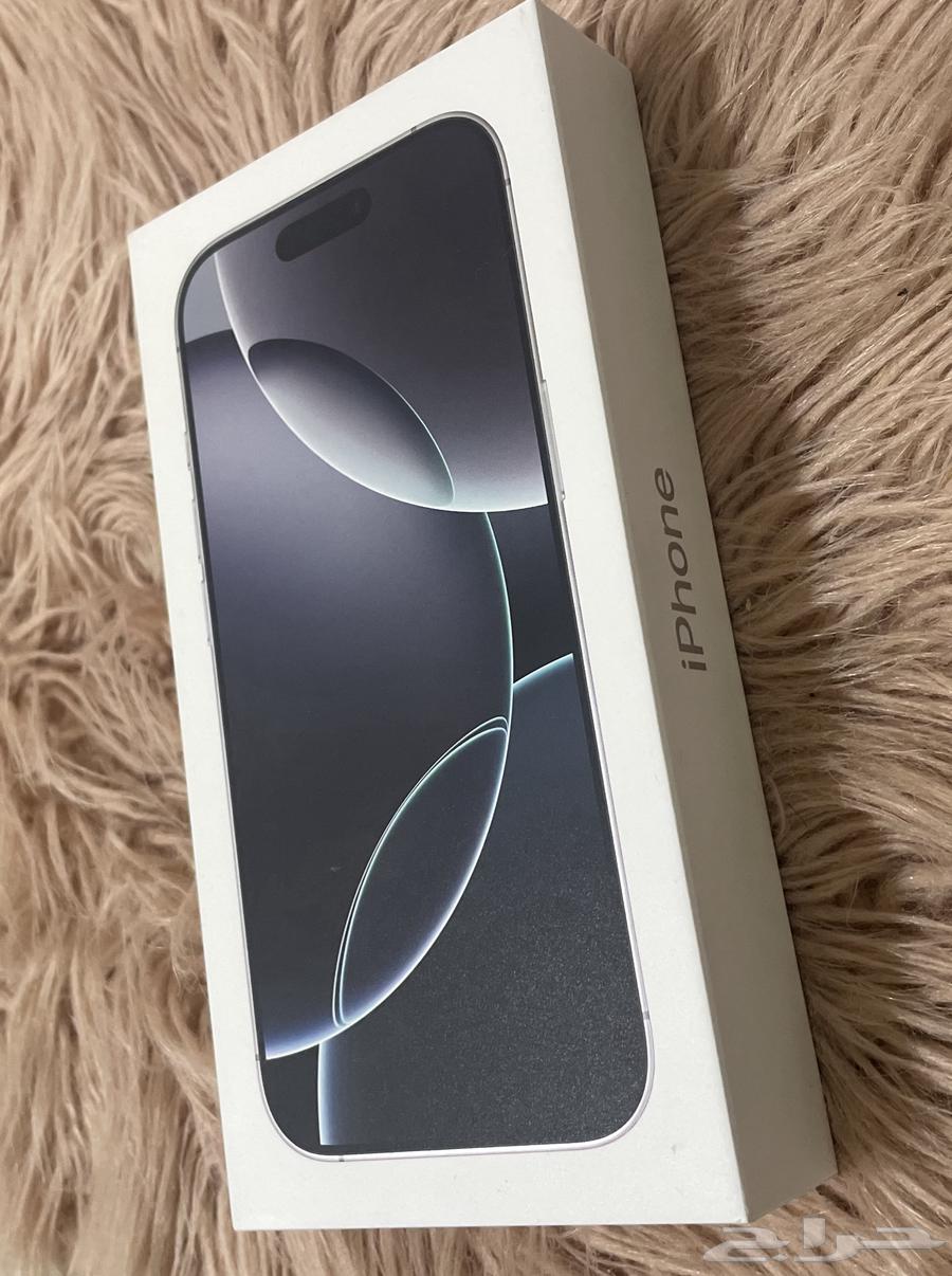 iPhone 16 Pro for sale, used for less than a month64108374049538110