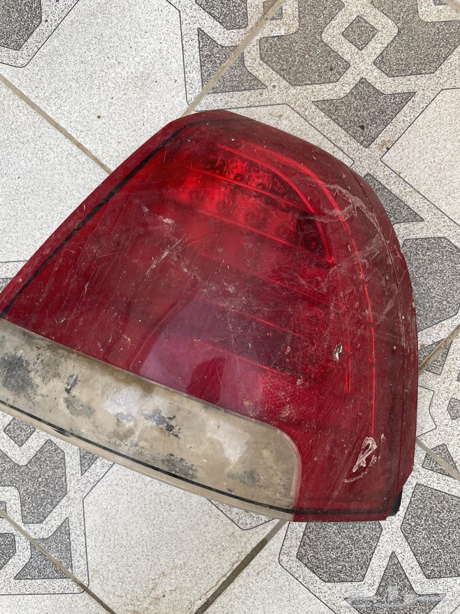 Clean right-side fender for Caprice from 2007 and above64354798675713110