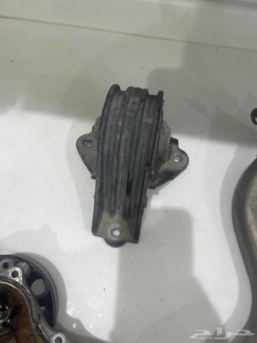 كرسي ماكينه طرمبة ماء وبلف حراراه اكورد201364354592956418110