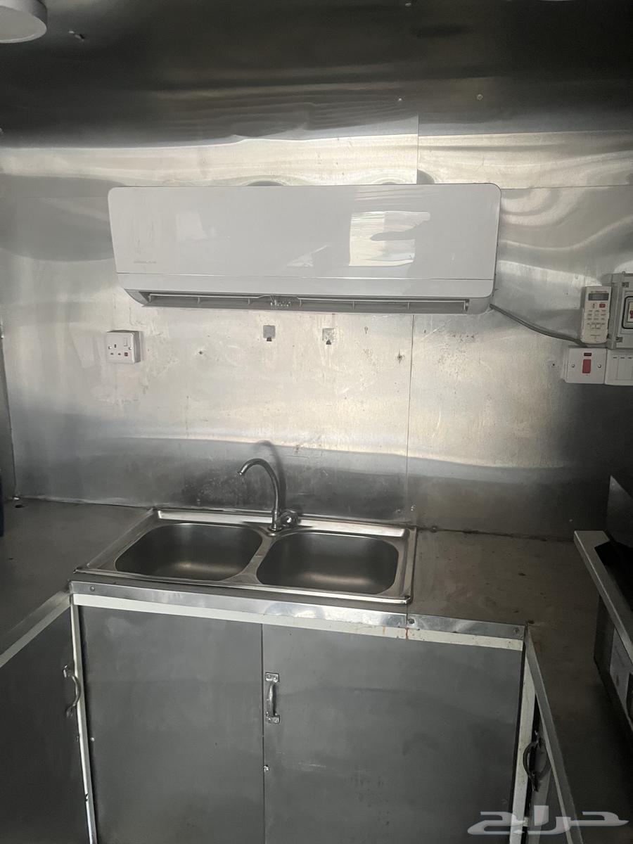 فرصة ذهبية فود تراك64351851569154113