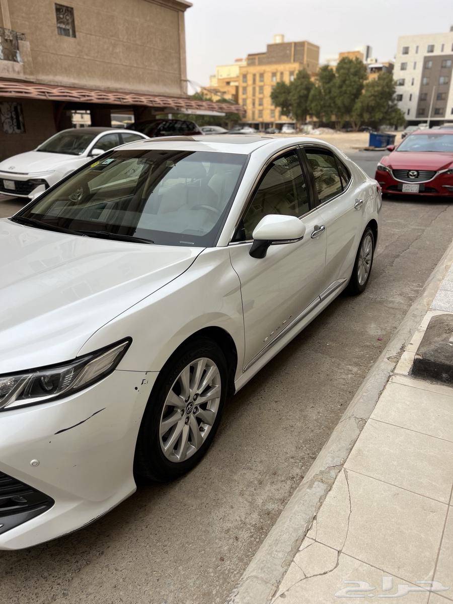 2019 Camry, clean with low mileage64355289762946111