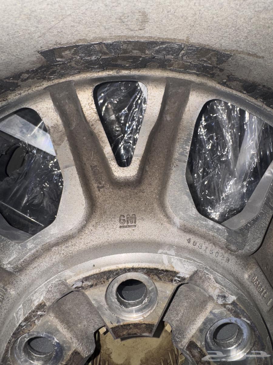 جنوط جمس يوكن مقاس 18 اصلي وكاله64349697734529111