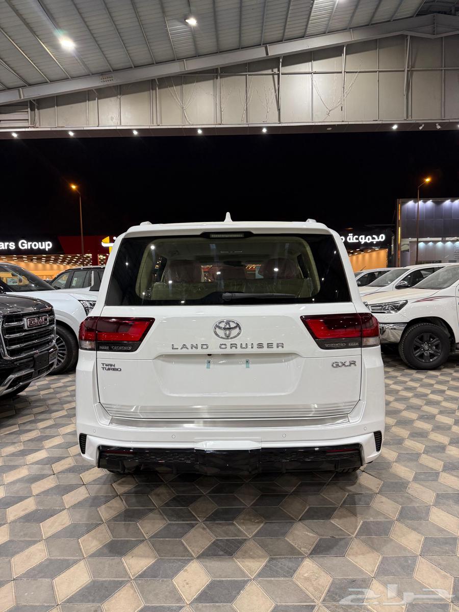 تويوتا لاندكروزر 2025 GXR L5 بطاقه جمرك64354105908866113