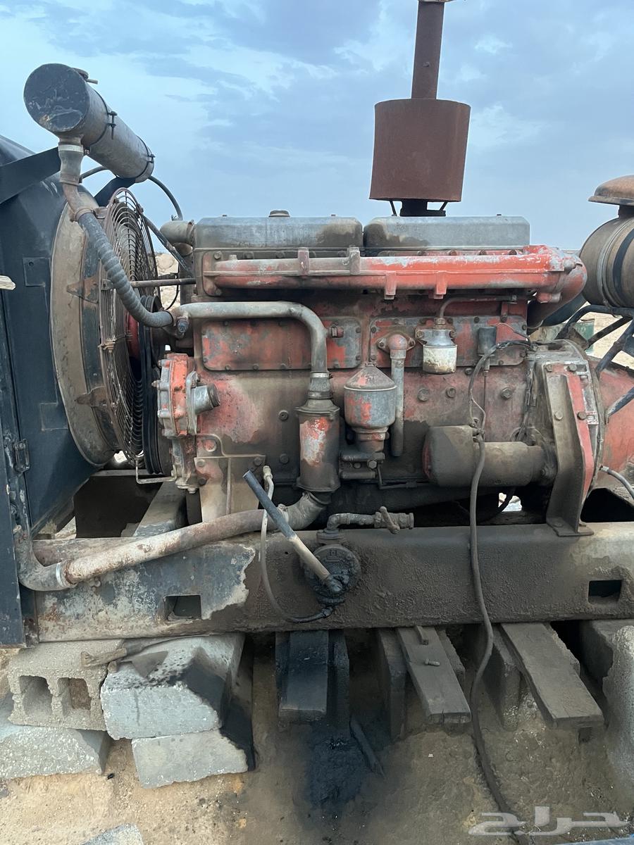 للبيع طرنبة ومكينة اسكانيا64354857166850112