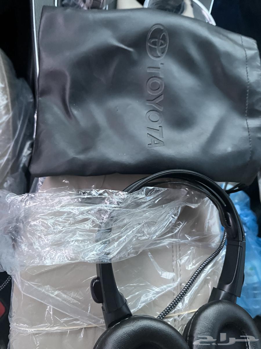 سماعات تويوتا تبع شاشه جيب جي اكس آر64357629769218111