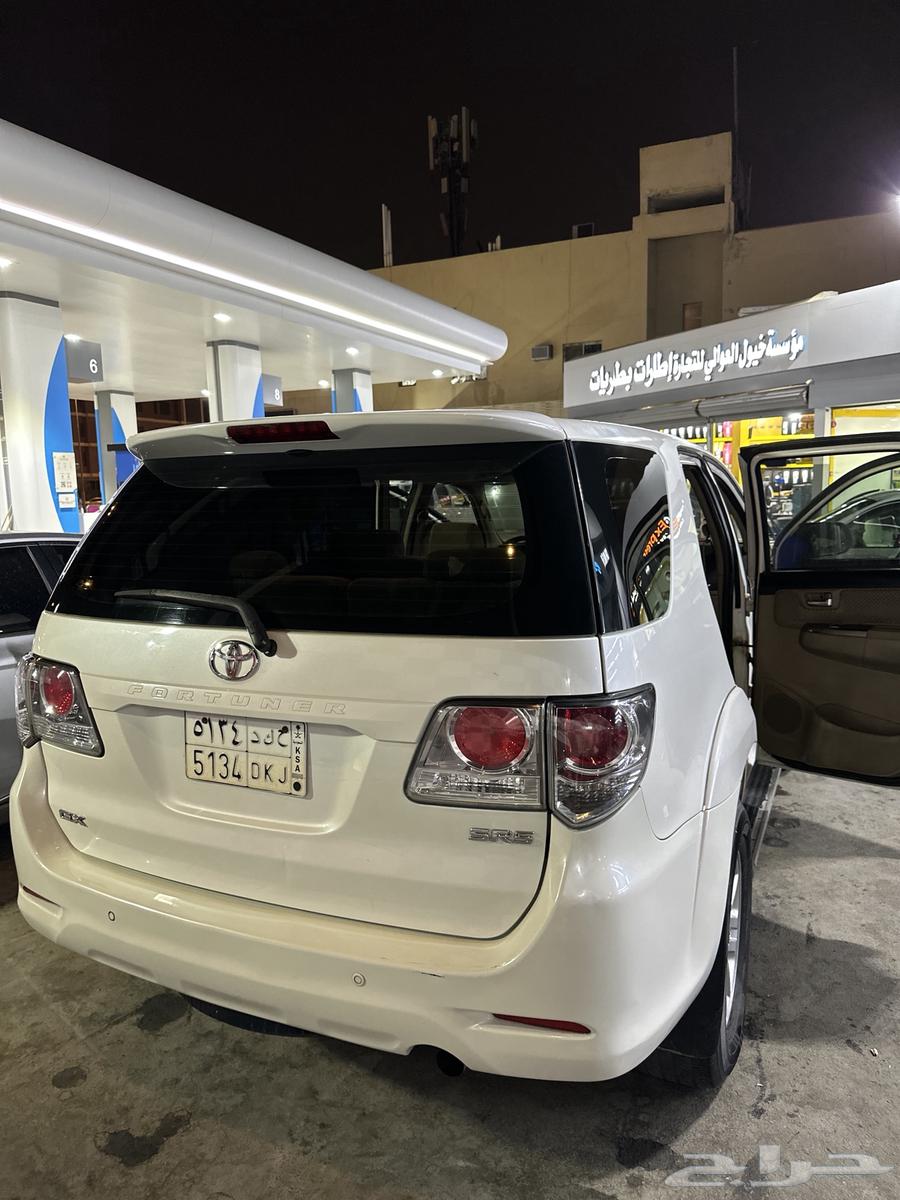 تويوتا فورشنر نظيف 201564357806589058114