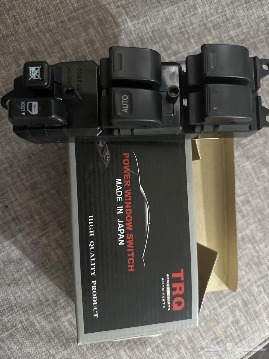 New Japanese Camry car key. With box64355800676483110