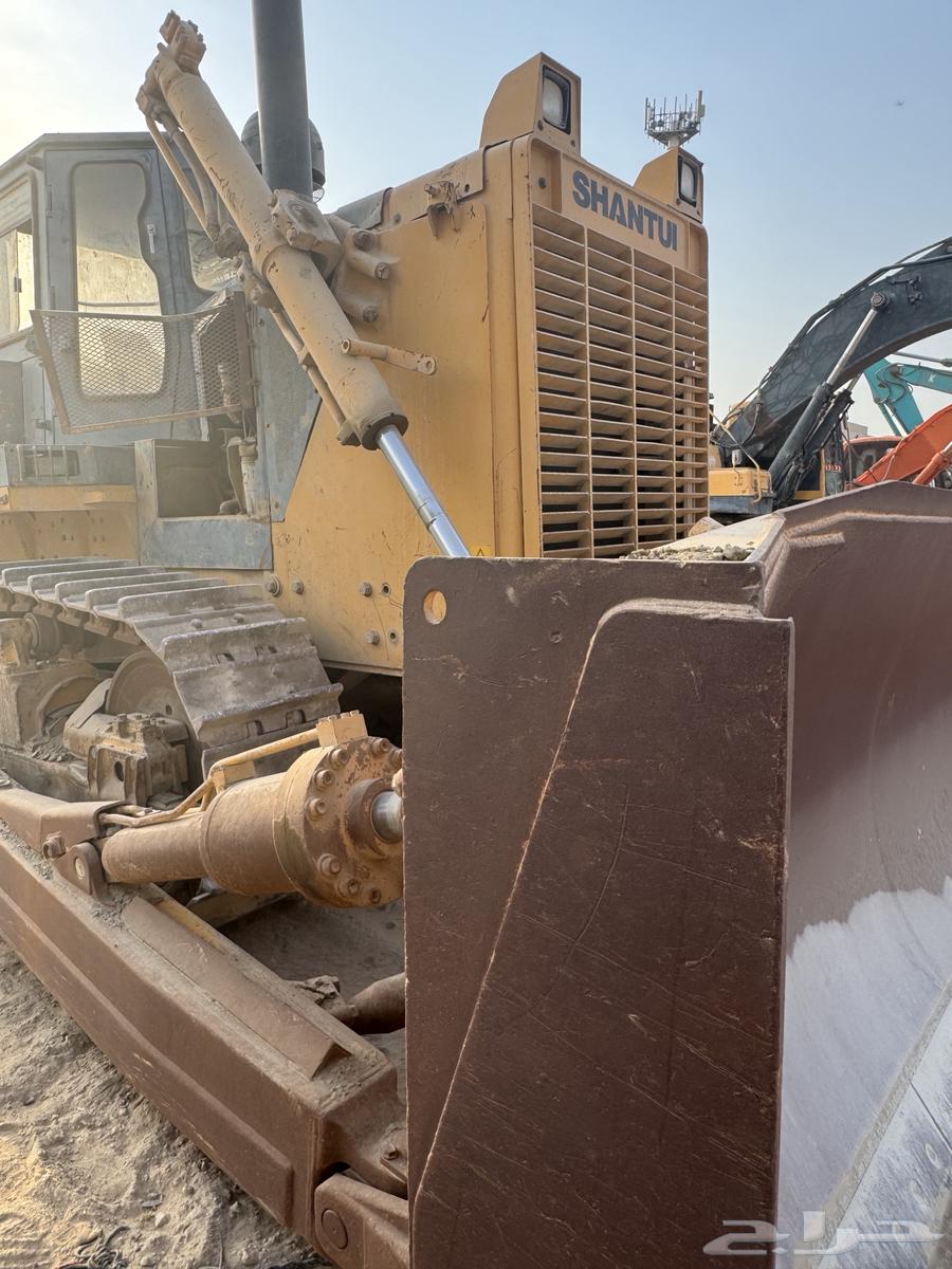 بلدوزر شنتوي 2013 للبيع64355917319553110