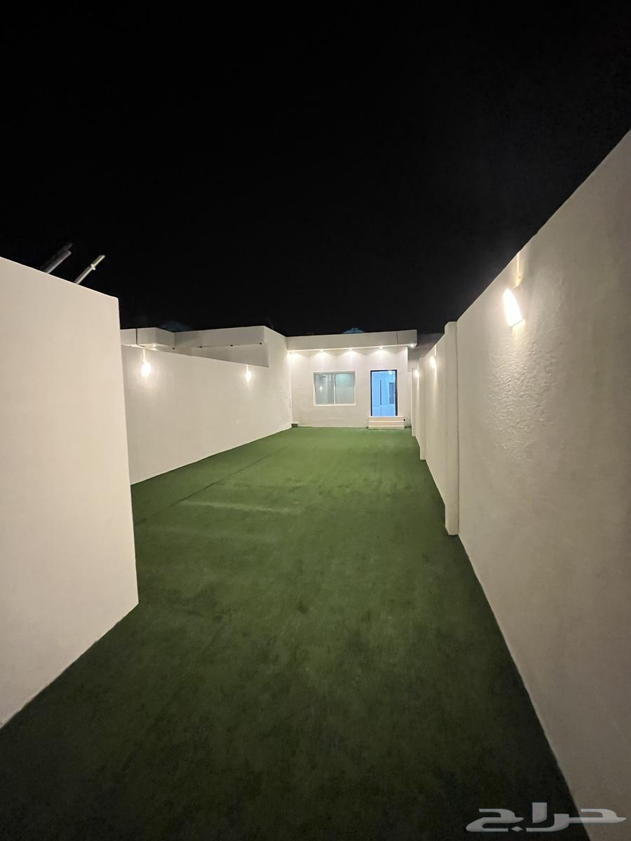 Bachelor's lounges for rent63613306685953111