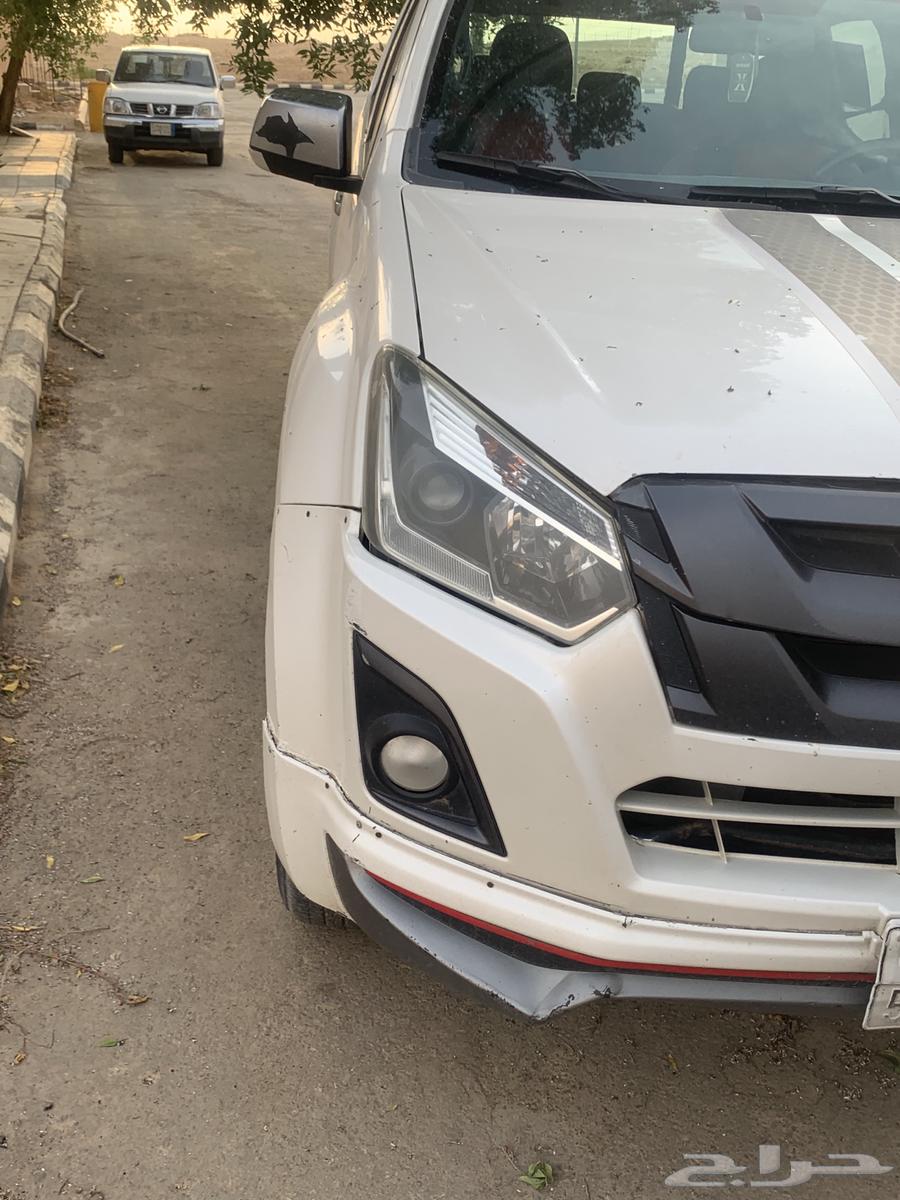 Isuzu D-Max GT 201864355186643459112
