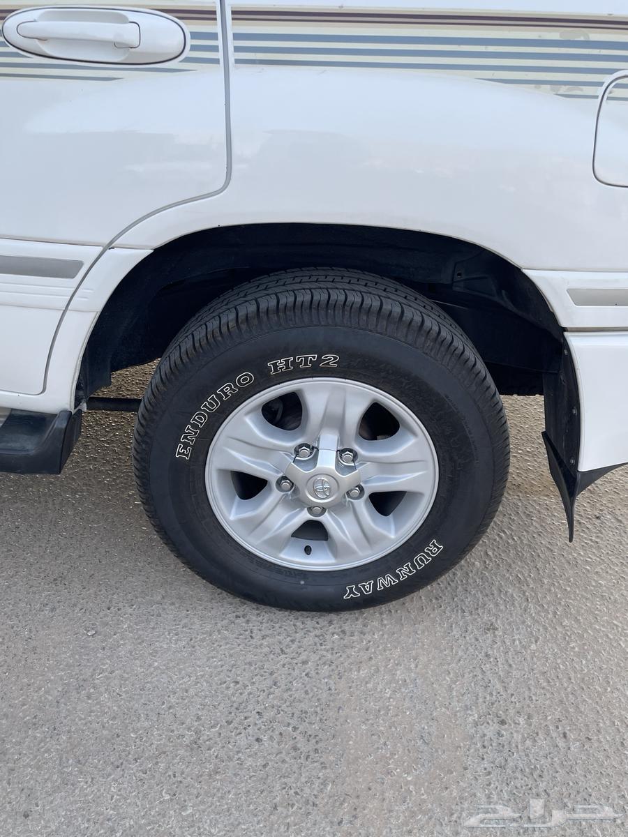 جنوط وكفرات لاندكروزر تركب من 1998 2007 البيع سمح64354489464065110