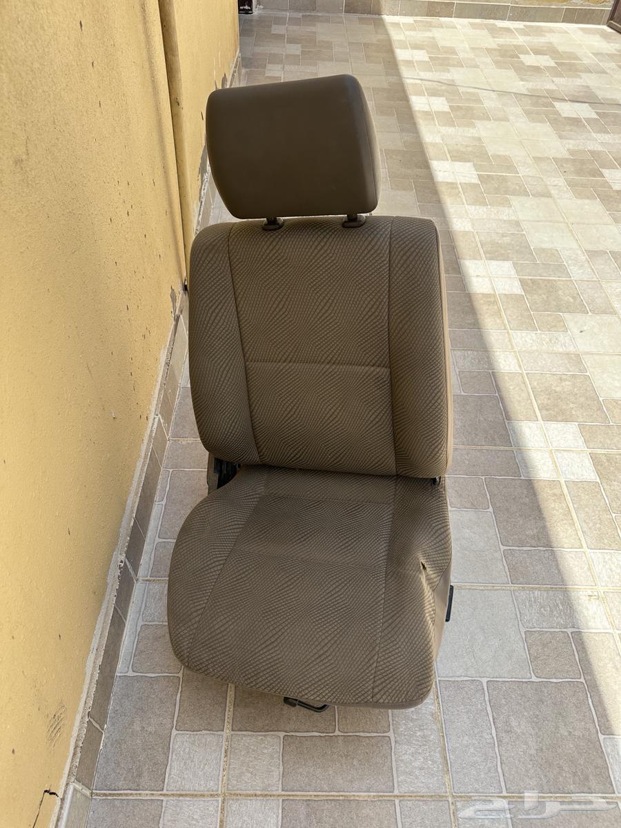 His rank is a driver's seat for the chassis or quarter from 2010 and above64350522742145112