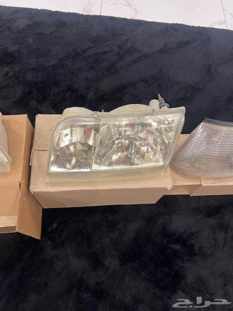 شمعات فورد واصطبات اركان مستخدمه للبيع64354695964417112