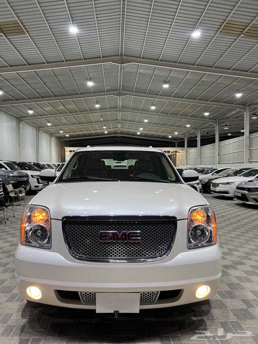 للبيع جي ام سي دينالي 2011 ( مخزن)64352121999361111