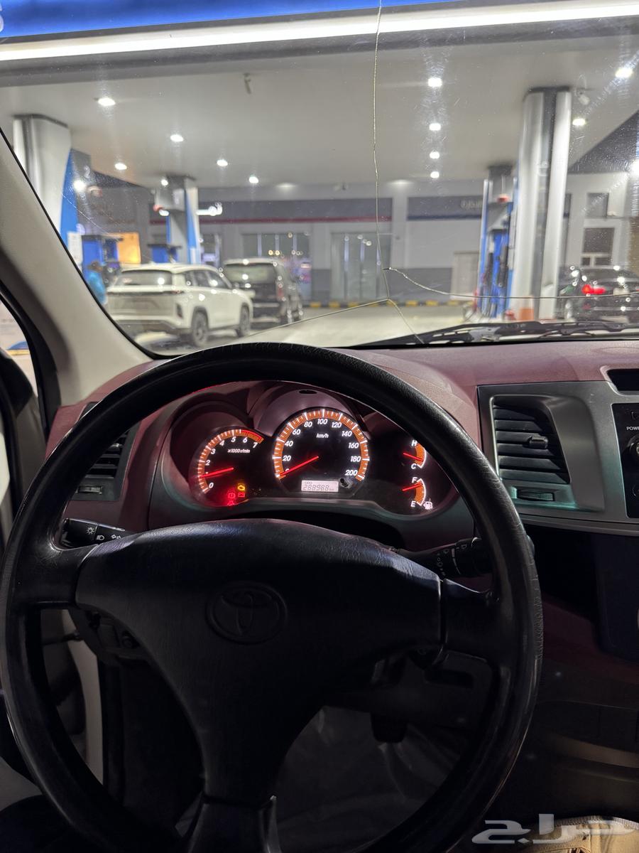 HiLux 201564347005291777111