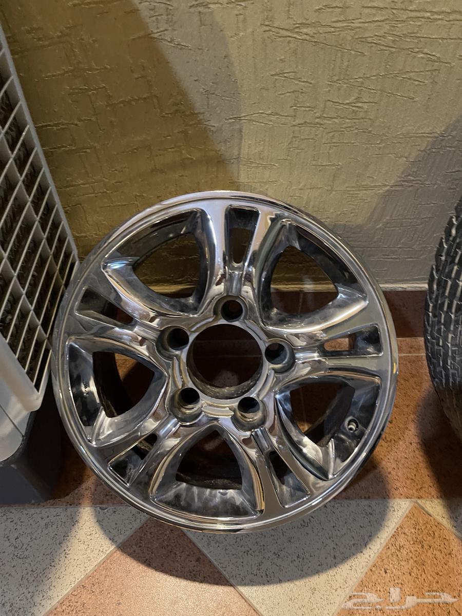 للبيع جنوط ربع وا شاص64357777082114112