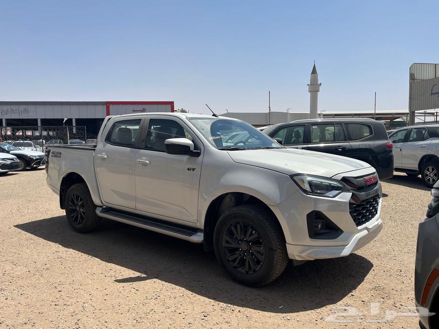 Isuzu D-Max 2025 GT (Alissa Import)64348567512705111